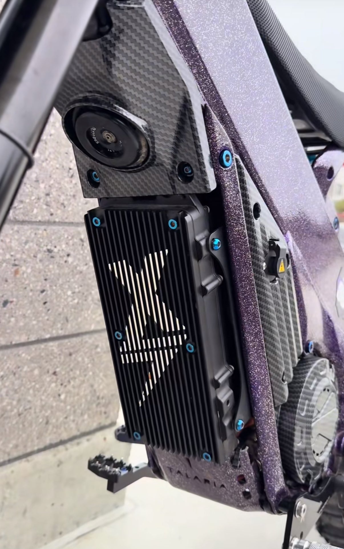 (PREORDER) Talaria X3 Carbon Plastics Kit